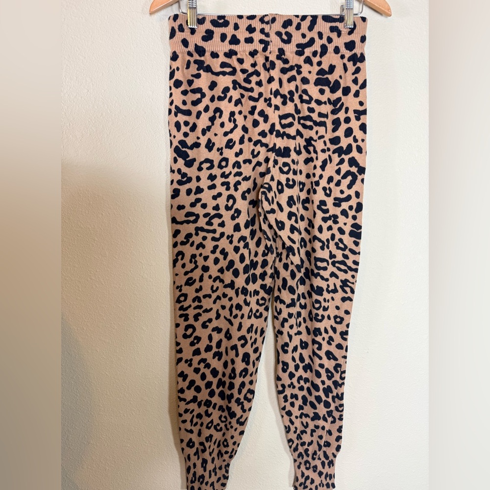NWT Aqua Tan and Black Leopard Print Joggers size medium - Picture 5 of 8